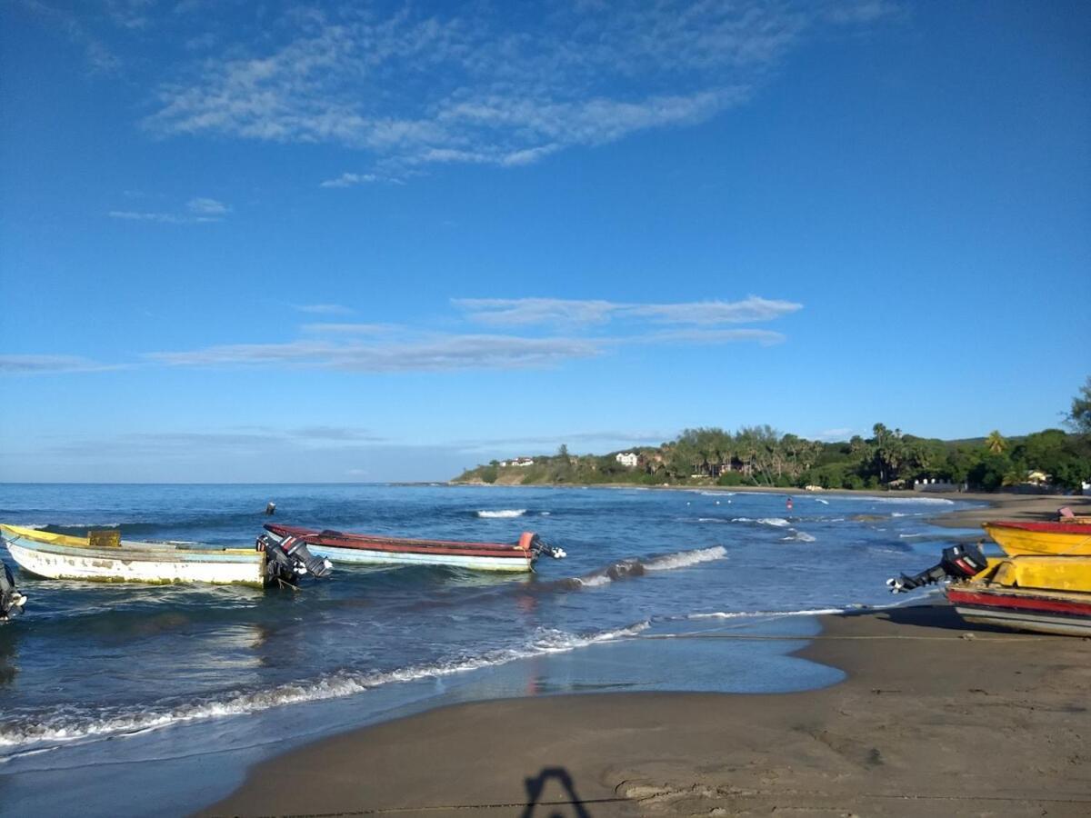 Dragonfly Treasure Beach Exterior foto
